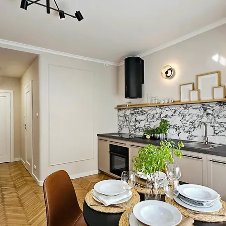 Nest Sopot, Garden With Bathtub, Z Ogrodkiem I Wanna アパート ソポト